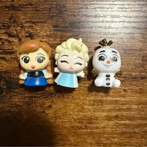 Disney Squishalots - Princess Anna, Princess Elsa, + Olaf